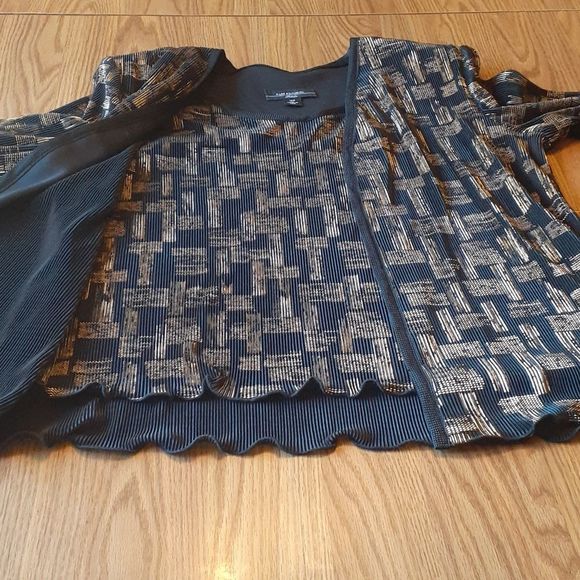 R&MRichards blouse petite size 12 - Picture 13 of 16